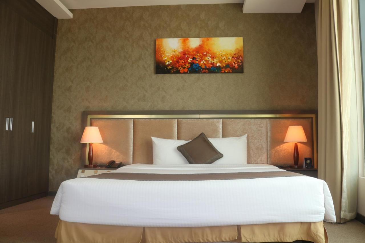 Muong Thanh Luxury Can Tho Hotel Exterior foto